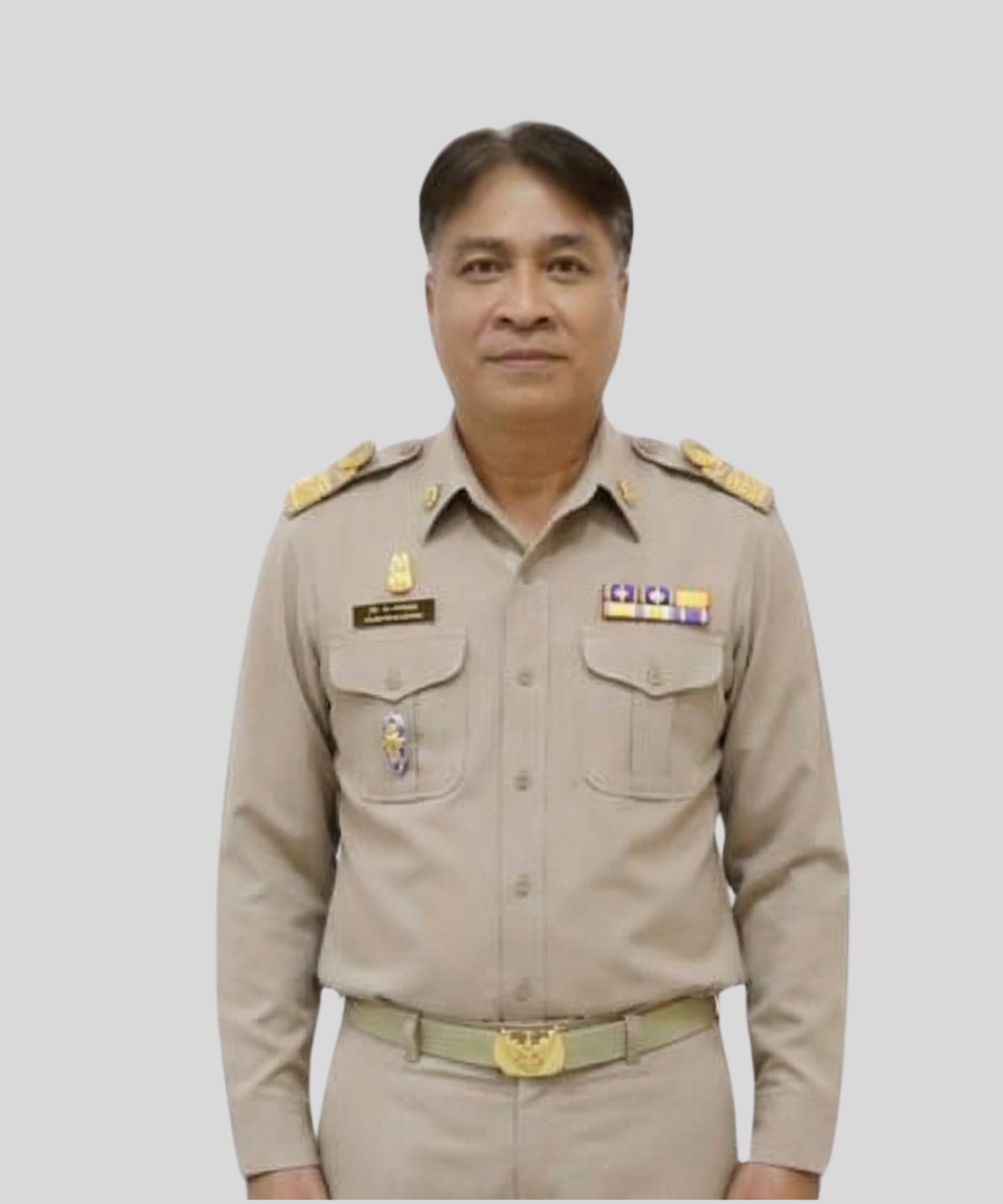 นายธีรัช